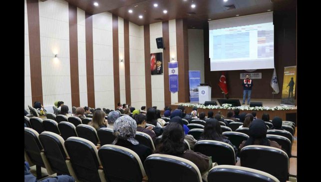 Jandarma ekipleri öğrencileri madde bağımlılığı konusunda bilgilendirdi