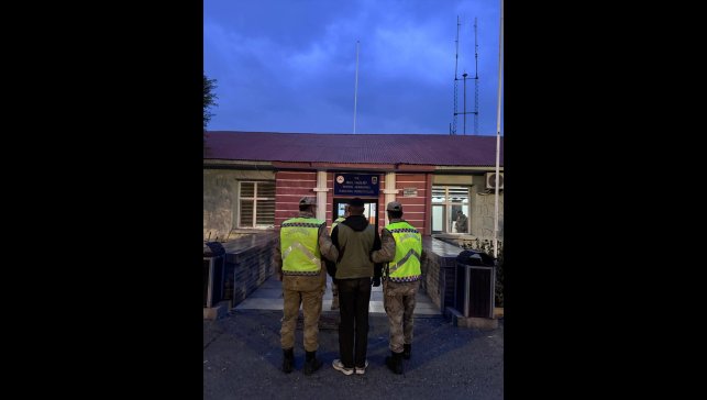 Muş'ta bir eve ateş açan 2 şüpheli yakalandı