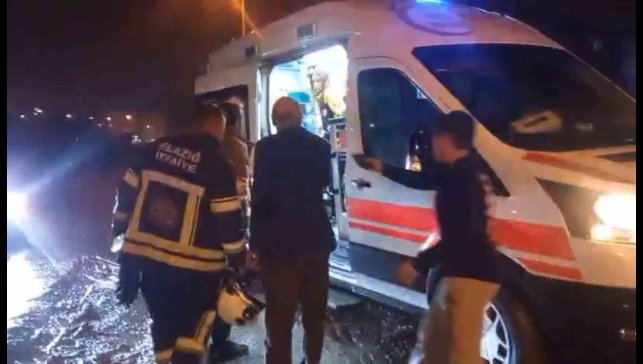 Elazığ'da çocuk, sobayı tinerle yakmak isterken yaralandı