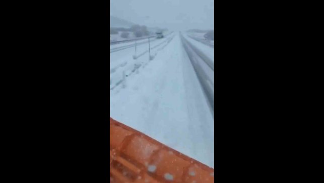 Bingöl'ün yüksek kesimleri beyaza büründü