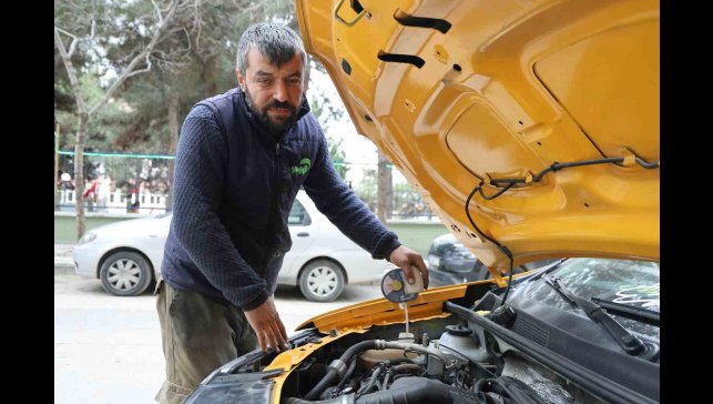 Oto bakım ustasından uyarı: "450 liradan kaçarak 40 bin liralık masrafa girmeyin"