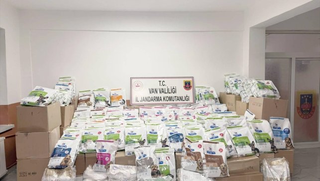 Van'da gümrük kaçağı malzemeler ele geçirildi
