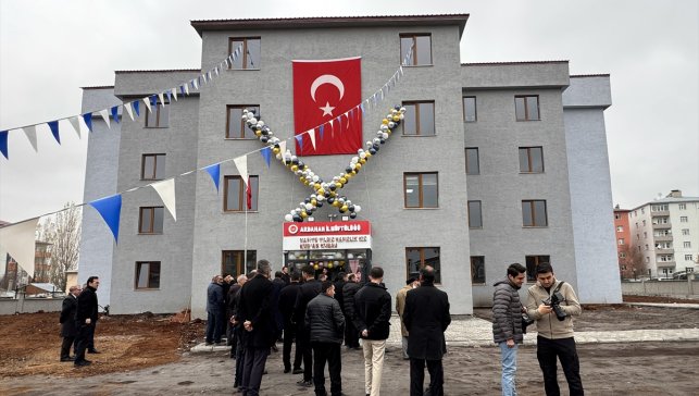 Ardahan'da hayırseverlerin desteğiyle inşa edilen Kur'an kursunun açılışı yapıldı