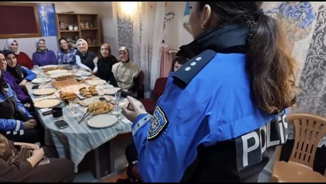 Bingöl'de kadınlara KADES, dolandırıcılık ve güvenlik eğitimi verildi