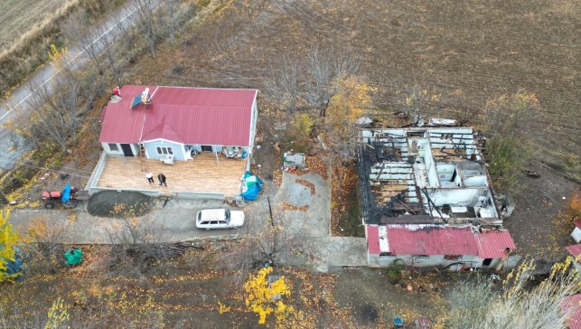 Gençlerin iyilik seferberliği evi yanan aileye yeni bir yuva kazandırdı