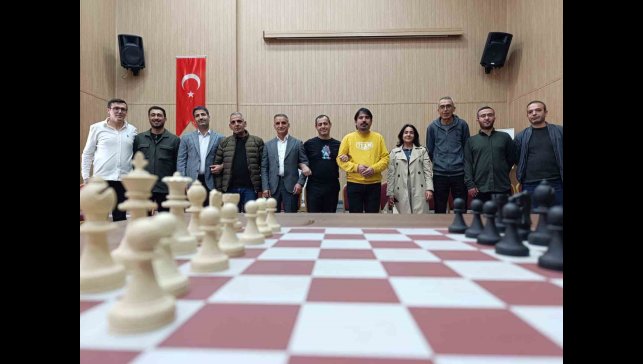 Elazığ'da düzenlenen satranç turnuvası sona erdi