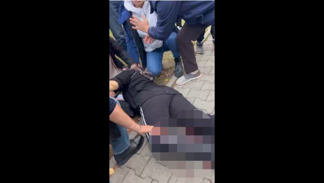 Muş'ta eski eş dehşeti: Pompalı tüfekle vurulan kadın ağır yaralandı