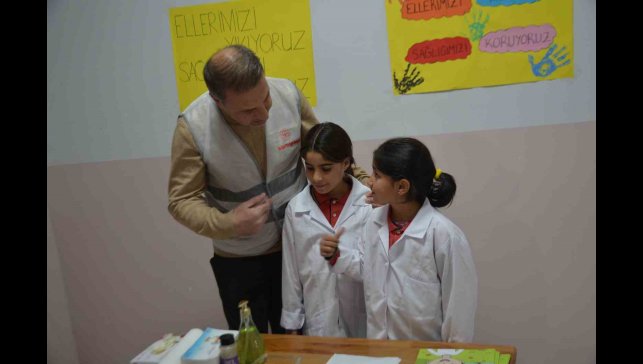 Bulanık'ta 'Sağlıklı Çocuk, Sağlıklı Gelecek' projesiyle öğrenciler bilgilendirildi