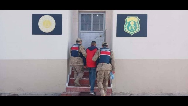 Sarıkamış'ta 2 yıl hapis cezası bulunan 1 kişi yakalandı