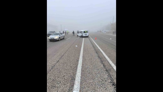 Malatya'da otomobil ile hafif ticari araç çarpıştı: 1 yaralı