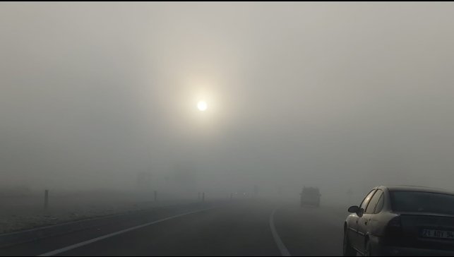 Bingöl'de yoğun sis: Görüş mesafesi 10 metreye düştü