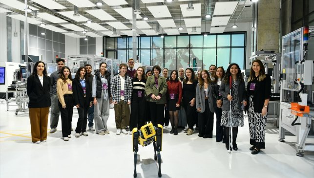 Hepsiburada'dan gençlere yapay zeka, enerji ve tedarik zincirine yönelik eğitim programı