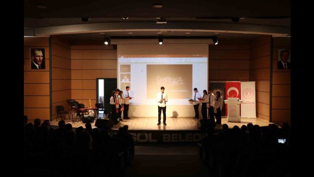 Bingöl'de Öğretmenler Günü coşkuyla kutlandı