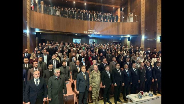 Iğdır'da 24 Kasım öğretmenler günü kutlama programı düzenlendi