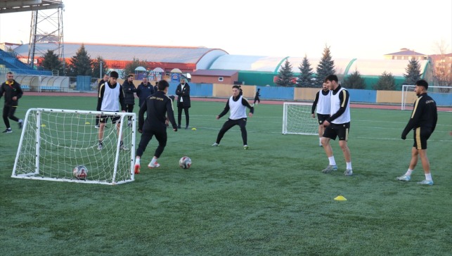 Ağrı 1970 Spor Kulübünde alt liglerden transfer arayışı