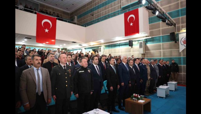 24 Kasım Öğretmenler Günü Muş'ta törenle kutlandı