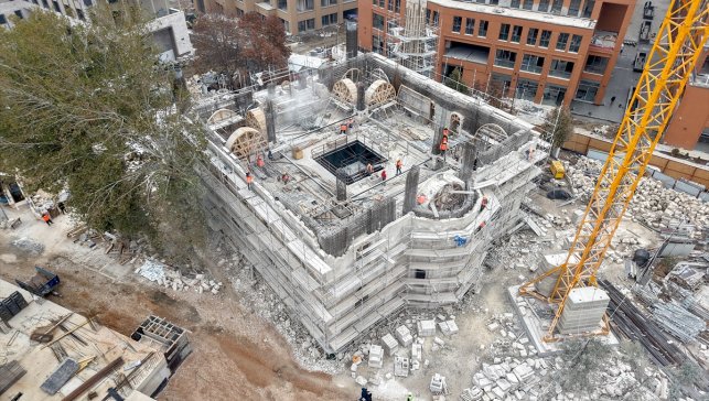 Malatya'da depremlerle yıkılan cami güçlendirilmiş yapısıyla yeniden yükseliyor