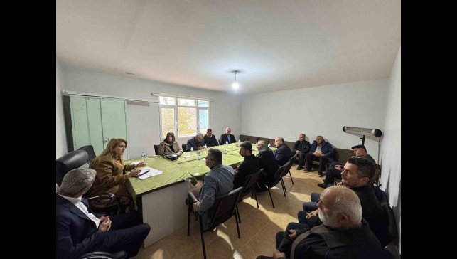 Ölmeztoprak'tan muhtarlarla istişare, hastanede umut buluşması ve öğretmenler günü programı