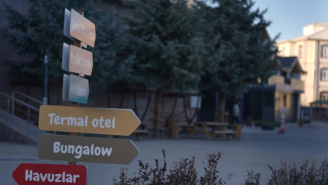 Erzurum'da sülfür gazı tespiti sonrası Atatürk İlkokulu ve termal tesisler kapatıldı