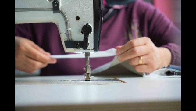 Muş'ta kursiyer kadınlar üreterek hem öğreniyor hem mutlu ediyor