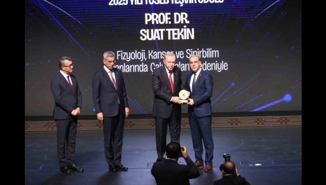 Prof. Dr. Suat Tekin'e TÜSEB Aziz Sancar teşvik ödülü