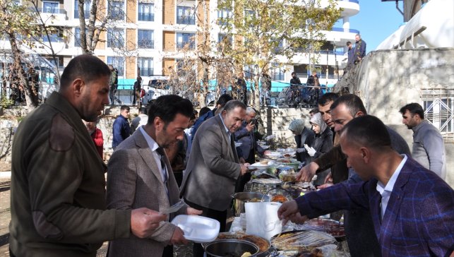 Hizan'da Gazze yararına kermes düzenlendi
