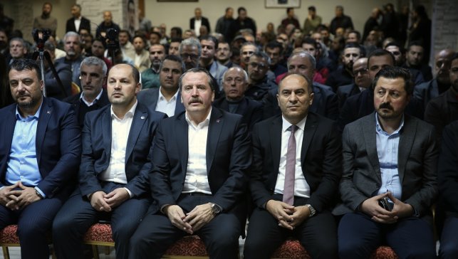 Memur-Sen Genel Başkanı Yalçın, Bitlis'te "Teşkilat Buluşması" programında konuştu: