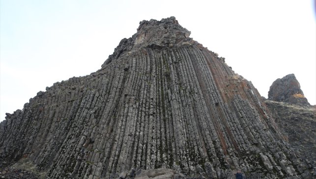Muş'ta tabiat harikası bazalt sütunları keşfedilmeyi bekliyor