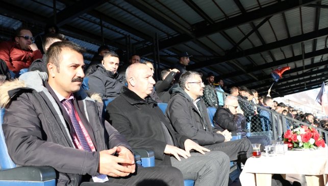 Hakkari Zapspor, konuk ettiği Batman Sasonspor'a yenildi