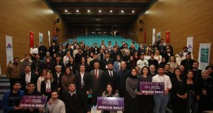 Doğu Anadolu Bölgesinde İlk Kez Düzenlenen Ağrı Startup Weekend Etkinliğinde AİÇÜ’lü Öğrenciler Birinci Oldu