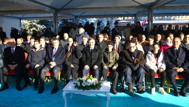 Bingöl'de Firince İskender Demircioğlu Ticaret ve Teknik Anadolu Lisesi'nin açılışı yapıldı
