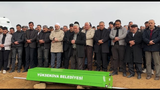 Aracın uçtuğu barajda hayatını kaybeden genç toprağa verildi