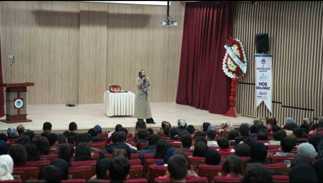 Battalgazi'de "Uzaktan Sevmek Kudüs" programına yoğun ilgi