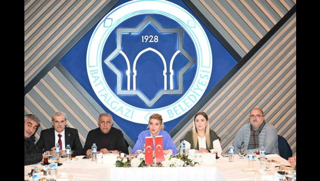 Milletvekili Ölmeztoprak: "Malatya'mız için çözüm ve takip içerisindeyiz"