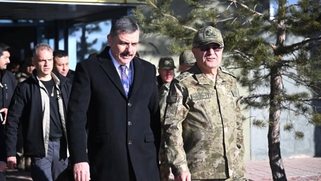 Kara Kuvvetleri Komutanı Orgeneral Tokel Erzurum Valiliğini ziyaret etti