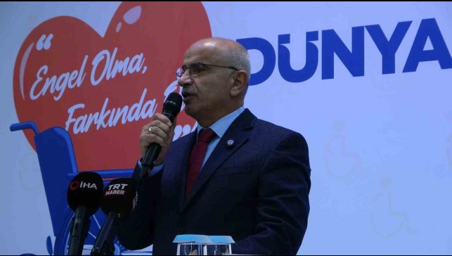 Büyükşehir'den 3 Aralık Dünya Engelliler Günü'nde akülü sandalye desteği