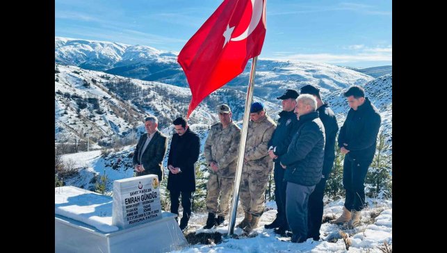 Şehit Piyade Sözleşmeli Er Emrah Gündüz dualarla anıldı