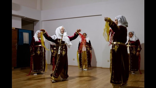 Erzincan'da engelsiz kızlar Dünya Engelliler Günü'nde sahne aldı