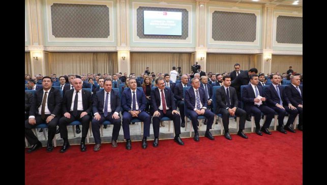 Nahçıvan'da 2. Serhat İlleri Bölgesel Ekonomi Forumu düzenlendi