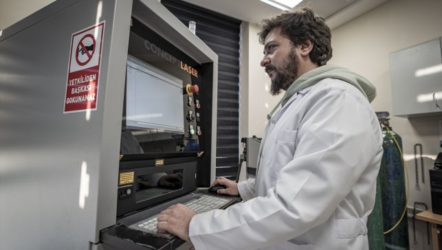 Savunma ve havacılığın yeni nesil parçaları Erzurum Teknik Üniversitesinde üretiliyor