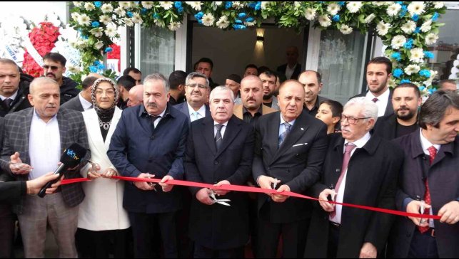 Van TV yeni vizyonuyla yeniden yayında