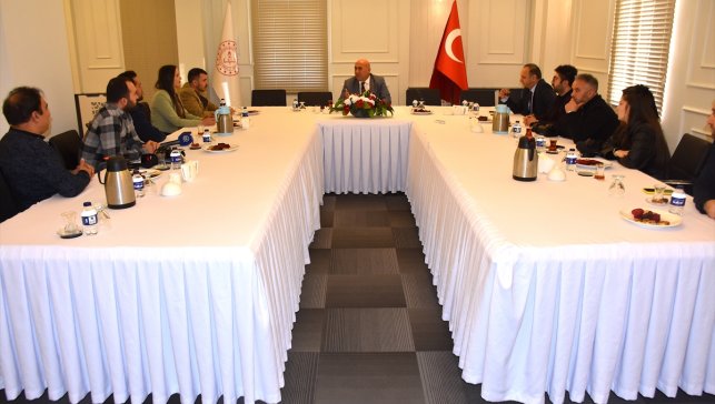 Van Milli Eğitim Müdürü Aras, basın mensuplarıyla bir araya geldi