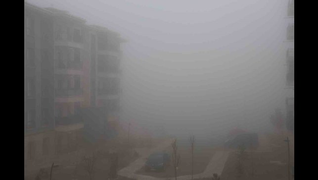 Elazığ'da sis etkisini sürdürüyor
