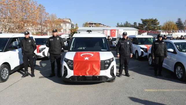 Malatya'da 67 araç emniyet ve jandarma teşkilatına törenle tahsis edildi