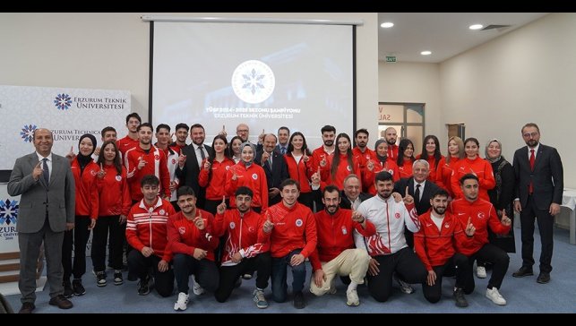 ETÜ, üniversiteler ligindeki şampiyonluğunu basın buluşmasıyla kutladı