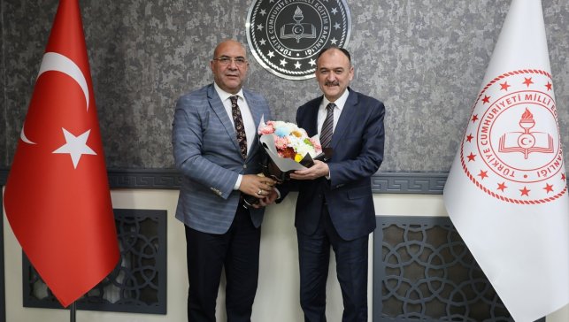 Van İl Milli Eğitim Müdürlüğüne atanan Çandıroğlu göreve başladı