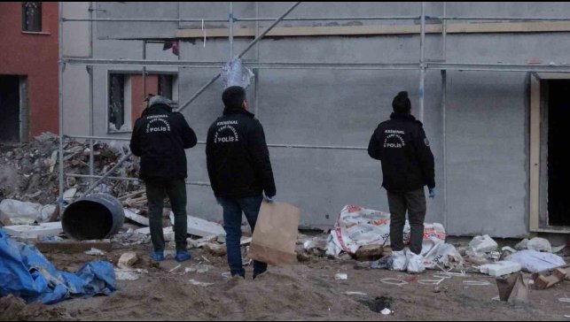 Malatya'da inşaatın çatısından düşen işçi ağır yaralandı