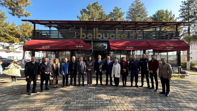 Doğanşehir'de öğrenciler ve protokol üyeleri kahvaltıda buluştu