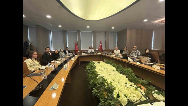 Erzurum'da geleceğin liderleri yapay zekâ ile yetişecek