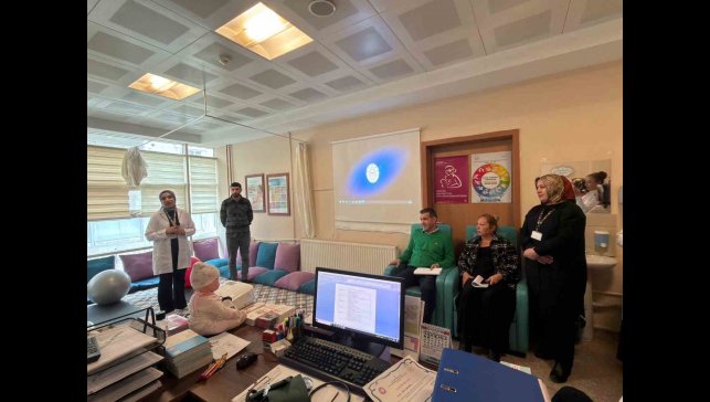 Muradiye Devlet Hastanesi "Anne Dostu Hastane" unvanı aldı